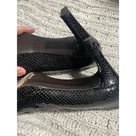 Stuart Weitzman Peep Toe Heels Leather Snake OW36069 Womens 7.5 M Reptile Black - Picture 6 of 10